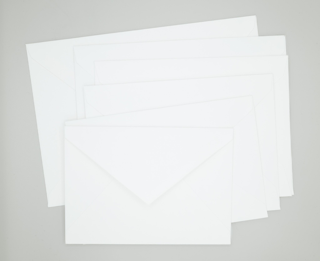 65 Cartridge 140 gsm Tuck Envelopes